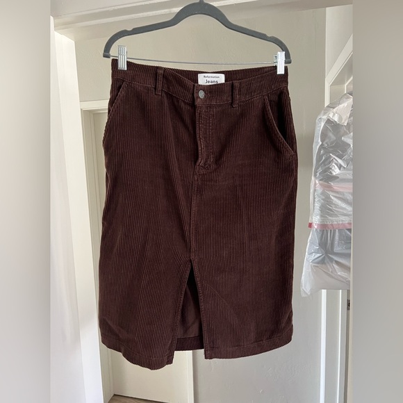 Reformation Lila Corduroy Midi Skirt in Espresso - Picture 4 of 8